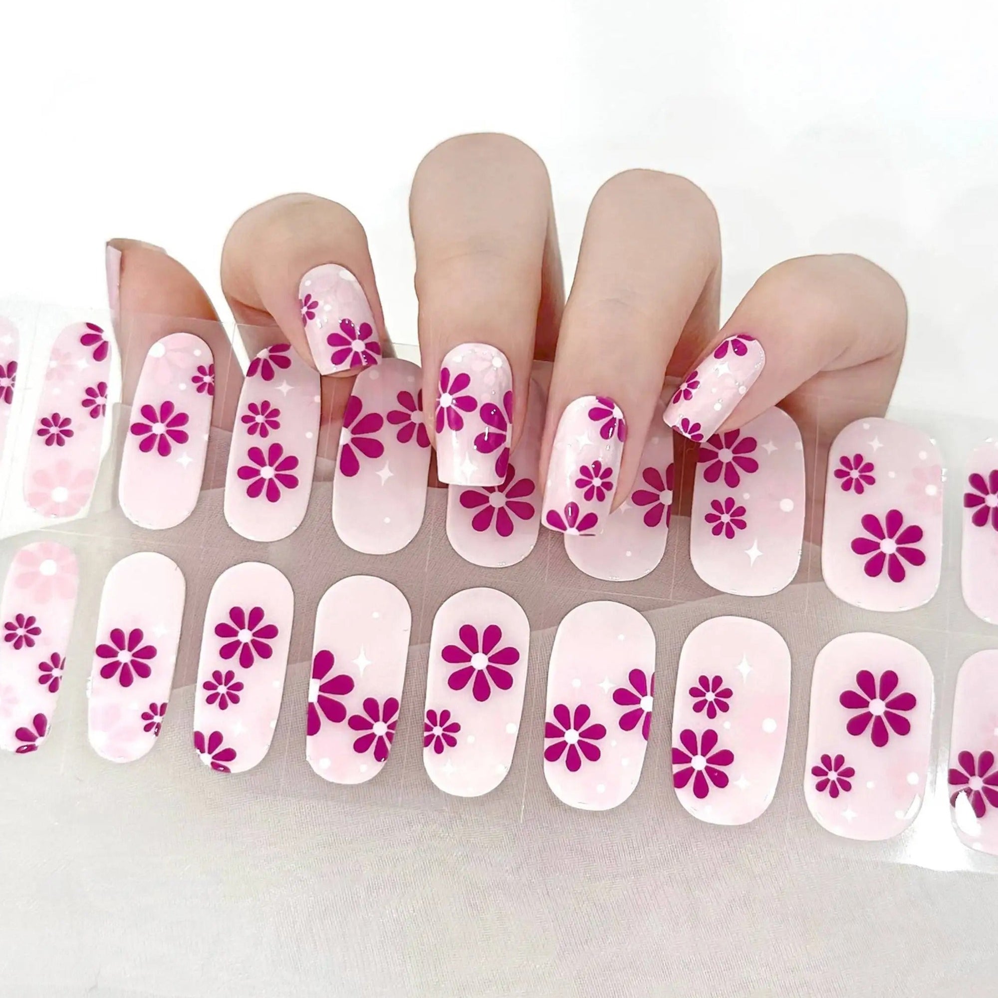 Blossom Charm Jel Tırnak